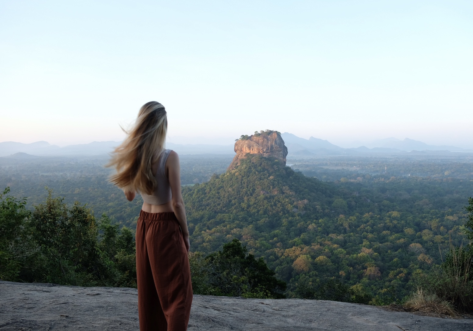 Accueil sri lanka lion rock levé de soleil