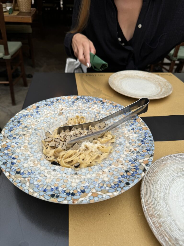 Osteria Oasi où manger à Imperia en Ligurie pâtes aux truffes et pizza italie