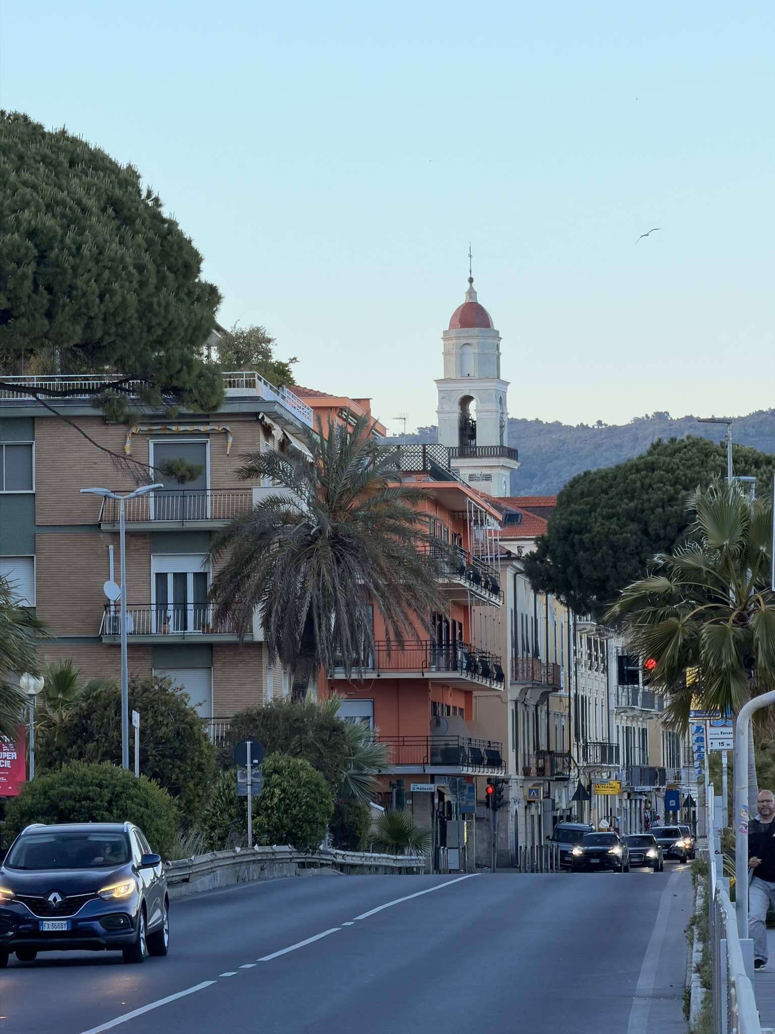 Comment se déplacer en Ligurie à Imperia en Italie ? Voiture et transport public
