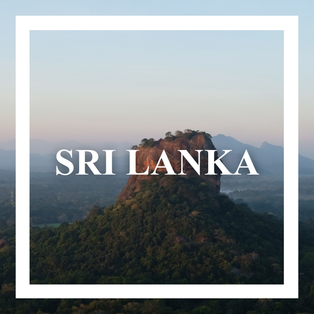 Accueil Sri Lanka Sigirya lion rock au levé de soleil
