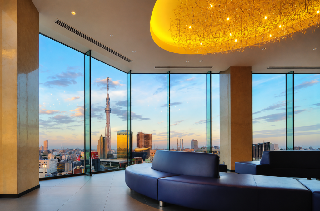 Visiter le Japon en 2 semaines : itinéraire de 15 jours entre Tokyo, Kyoto et Osaka The Gate Hotel Asakusa Kaminarimon by Hulic : une vue imprenable sur le Tokyo historique au Japon