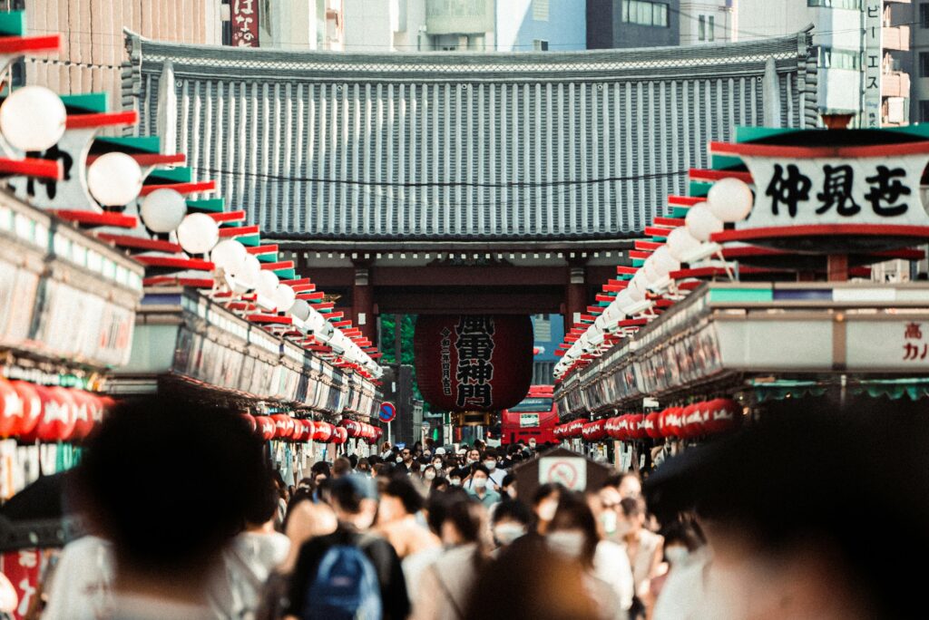 Visiter le Japon en 2 semaines : itinéraire de 15 jours entre Tokyo, Kyoto et Osaka Asakusa, l'un des quartiers les plus emblématiques et traditionnels de Tokyo au Japon