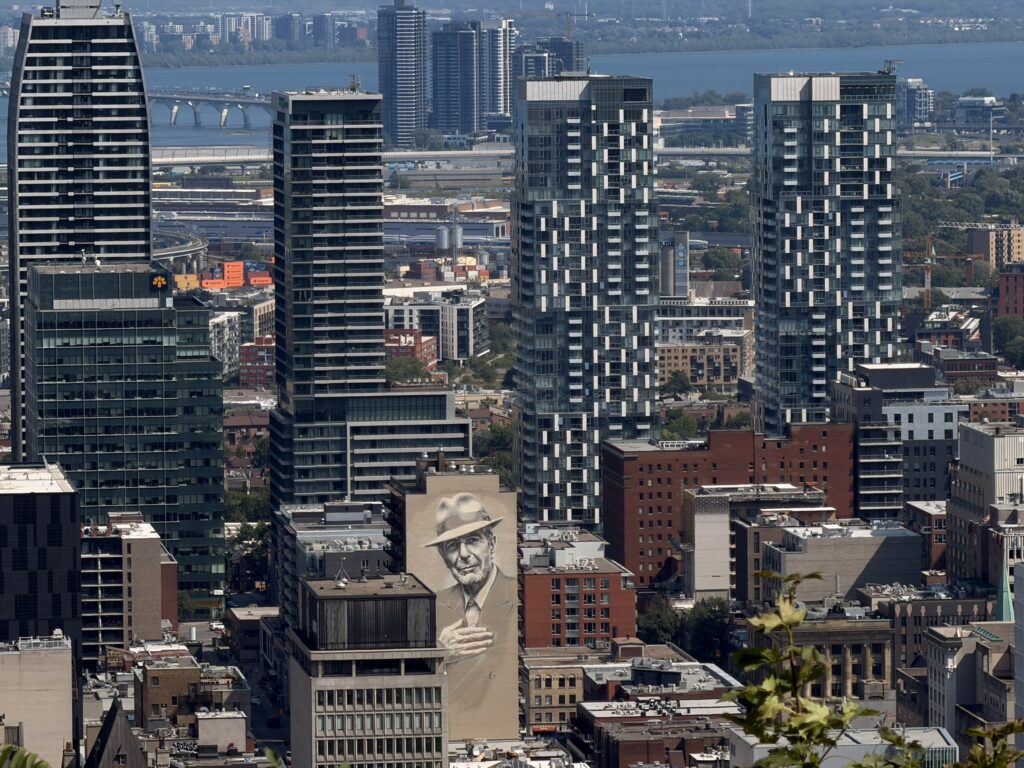 Canada Vue panoramique sur Montréal depuis le belvédère du mont Royal